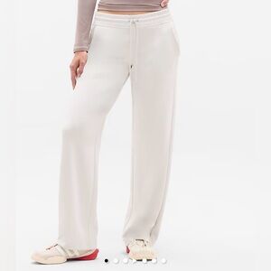 ATHLETA - SEASOFT STRAIGHT PANT